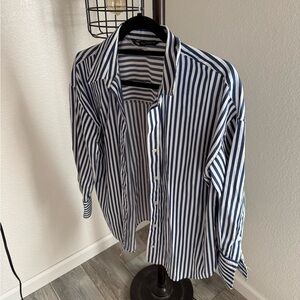 Zara Navy and White Striped Casual Shirt